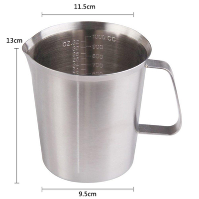 パーソナライズされたキッチン便利なツール1pc 500ml / 1000ml / 1500mlのステンレススチールカップの目盛り付きガラス液体測定カップ