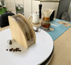 クッコメイの木製のコーヒーフィルタースタンドのろ紙ホルダーの棚支持体のサポートディスペンサー