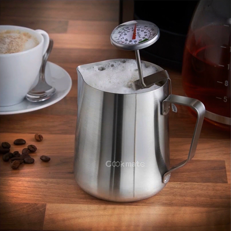 クックプロスイーツミルク泡立て器ジャグ&温度計、バリスタスタイルのラテ、コーヒー、ホットチョコレートステンレス鋼
