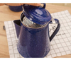 耐久性とエネルギー効率の高い青いエナメルのコーヒーポット手の注ぐ茶水ややかん